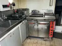 کشتی تریلر برای فروش