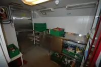 کشتی تهاجمی، تانک برای فروش