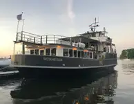 کشتی مسافری-باربری برای فروش