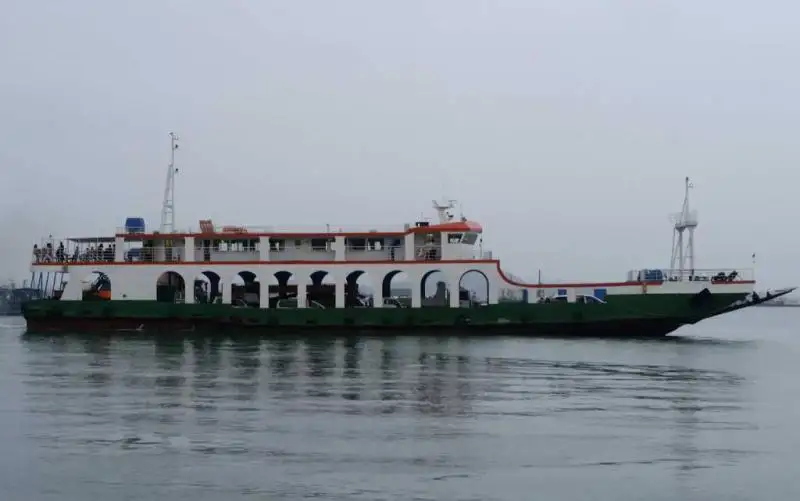 کشتی رو-رو برای فروش
