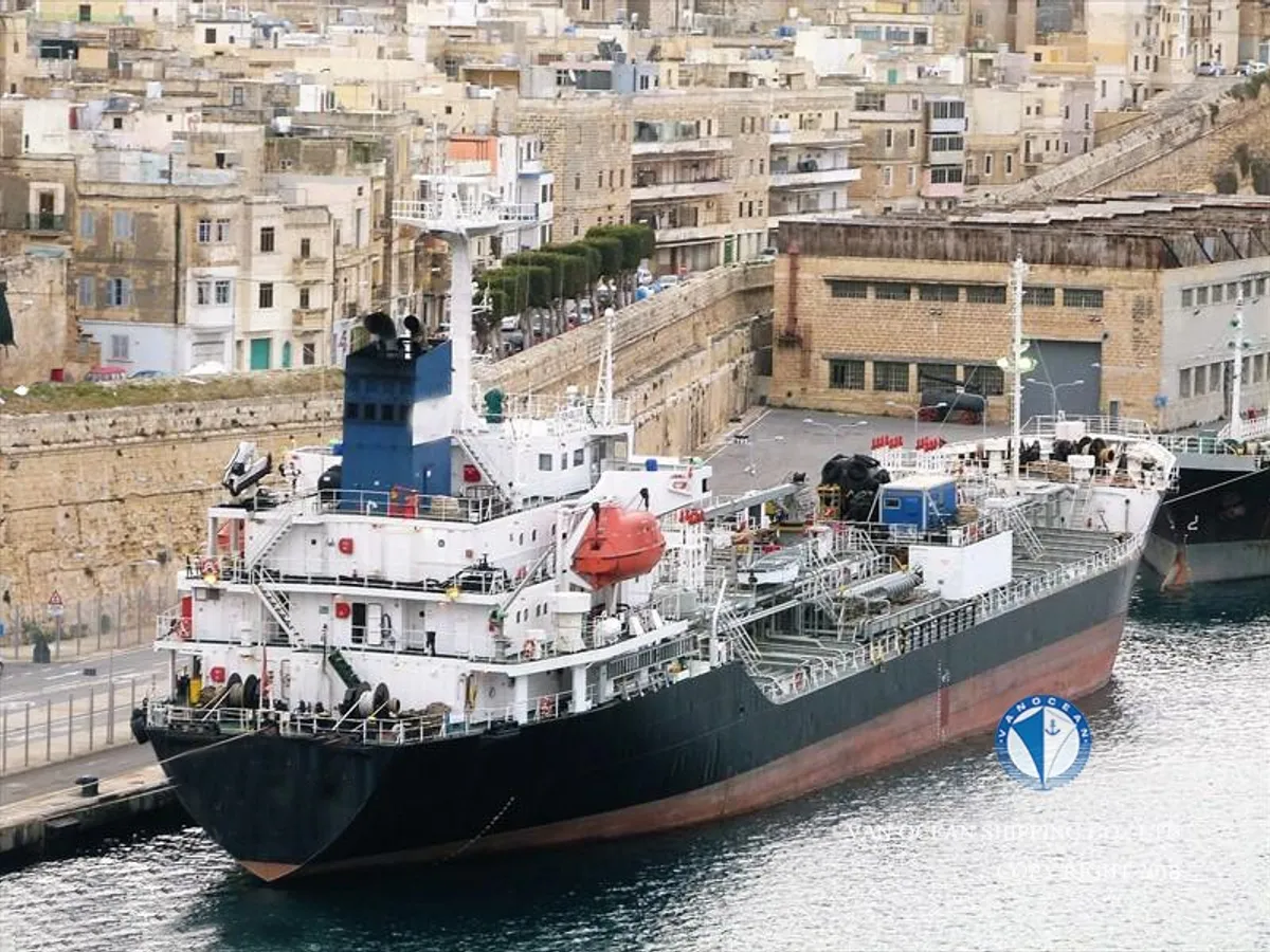 تانکر نفت/مواد شیمیایی برای فروش