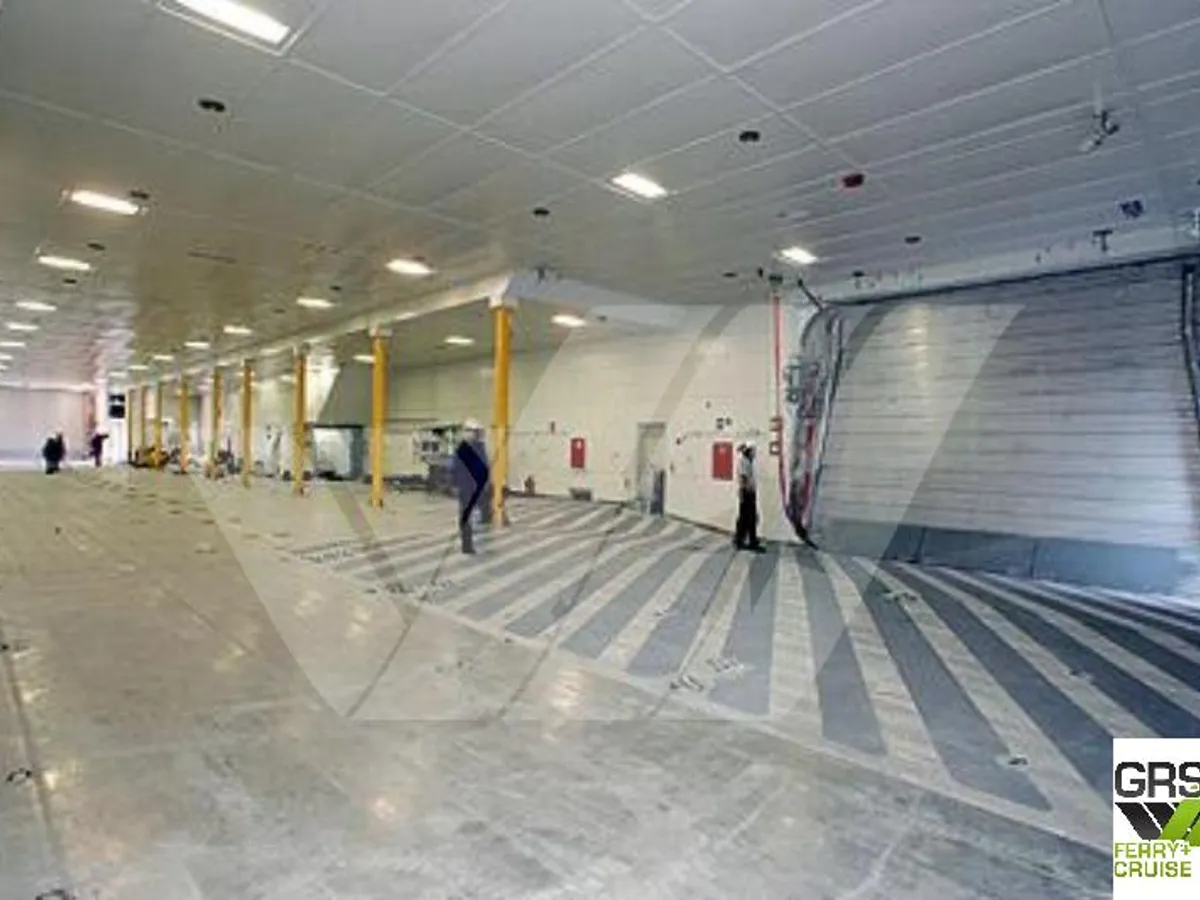 کشتی RoPax برای فروش