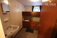 هتل شناور برای فروش