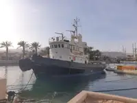 کشتی یدک‌کش برای فروش