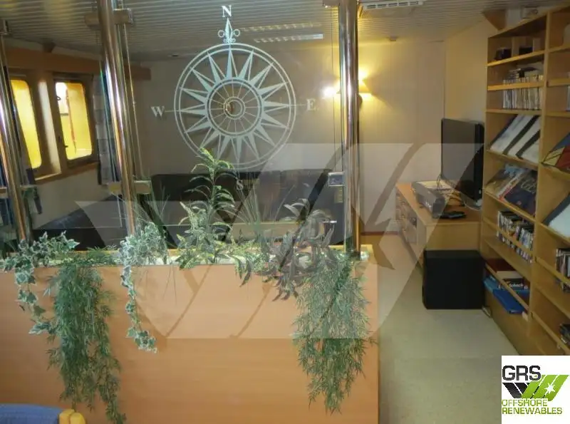 کشتی تدارکاتی سریع (FSV) برای فروش
