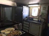 کشتی یخچال‌دار برای فروش