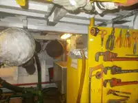 کشتی خدمه برای فروش