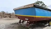 قایق گشتی برای فروش