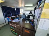کشتی یخچال‌دار برای فروش