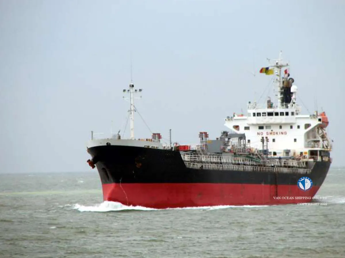 تانکر نفت/مواد شیمیایی برای فروش