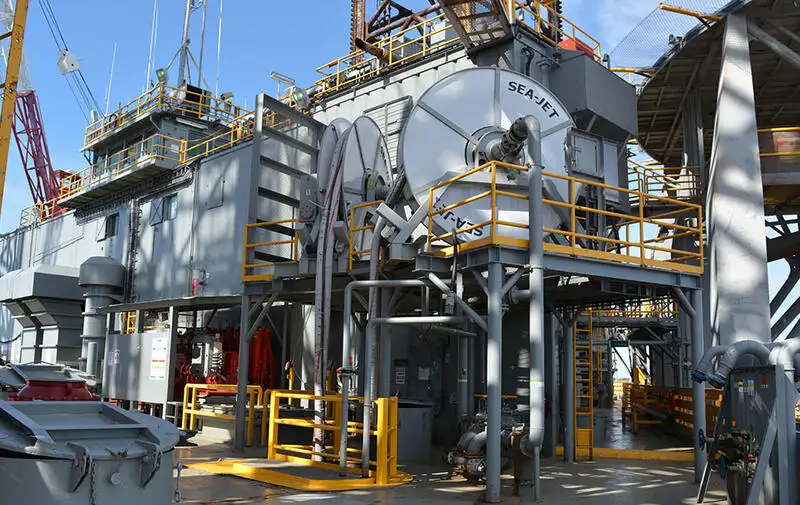 کشتی حمل گاز طبیعی مایع (LNG) برای فروش