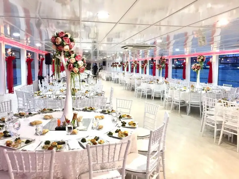 کشتی مسافری برای فروش