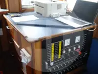 کشتی تریلر با تیر عرضی برای فروش