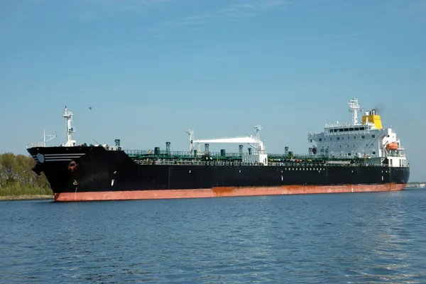 Oil/Chemical tanker for sale