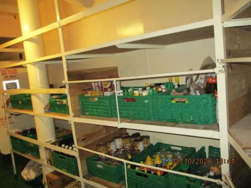 کشتی یخچالدار برای فروش