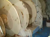 کشتی تریلر با تیر عرضی برای فروش