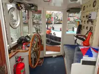 کشتی یدک‌کش برای فروش