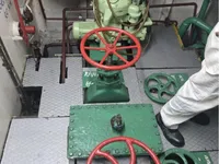کشتی یدک‌کش برای فروش