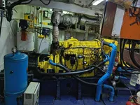 کشتی تدارکاتی برای فروش