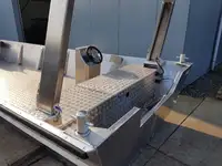 کشتی تهاجمی، تانک برای فروش