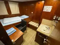 کشتی کانتینربر برای فروش