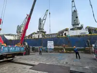 کشتی یخچال‌دار برای فروش