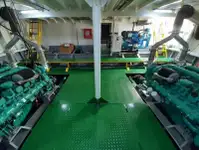 کشتی یدک‌کش برای فروش