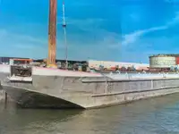 کشتی یدک‌کش برای فروش