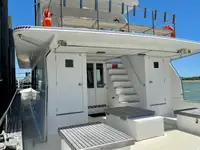 کشتی مسافری برای فروش