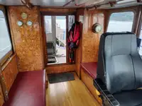کشتی راهنما برای فروش