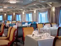 کشتی مسافری برای فروش