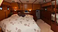 کشتی تریلر برای فروش