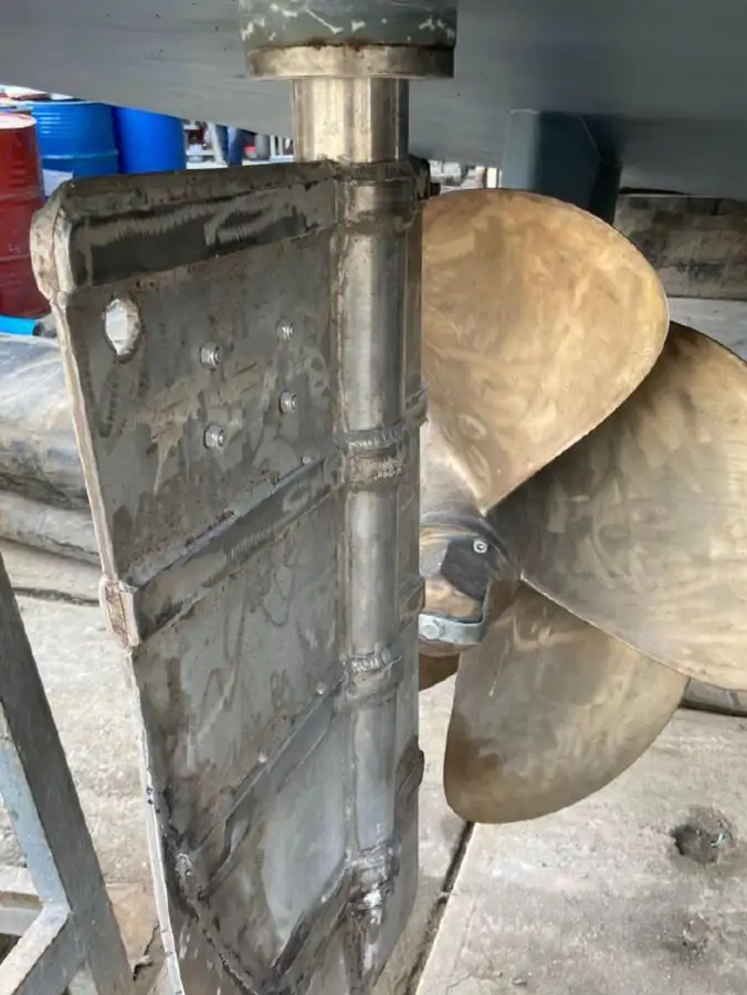 کشتی خدمه برای فروش