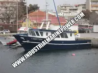 کشتی یدک‌کش برای فروش