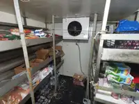 کشتی تدارکاتی برای فروش