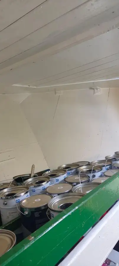 کشتی تدارکاتی برای فروش