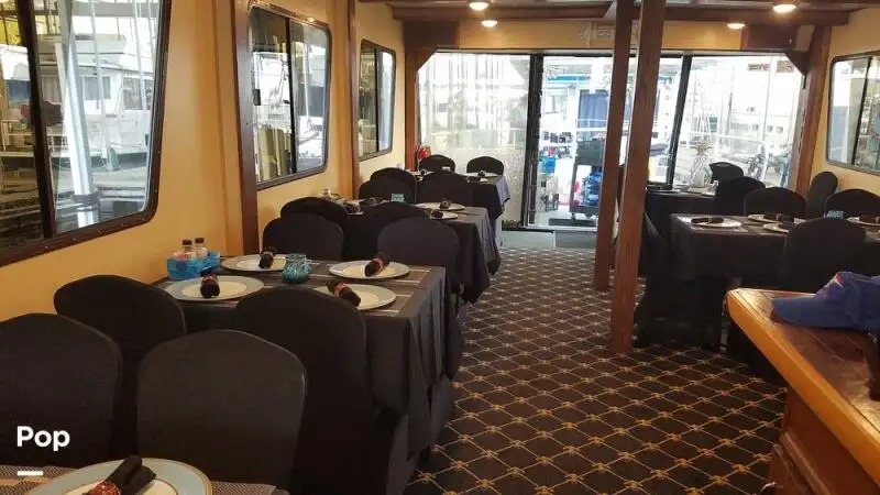 کشتی مسافربری برای فروش