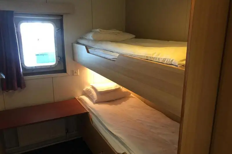 کشتی مسافری برای فروش