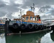 کشتی یدک‌کش برای فروش