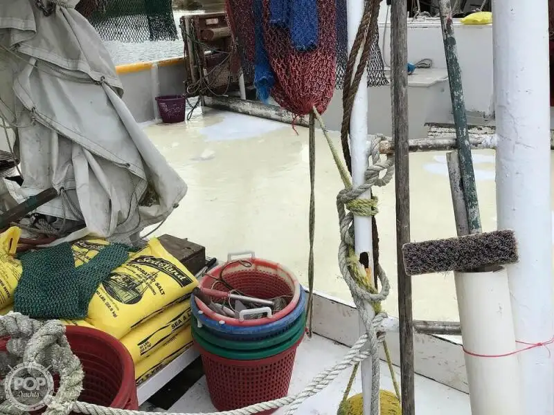 کشتی تریلر برای فروش