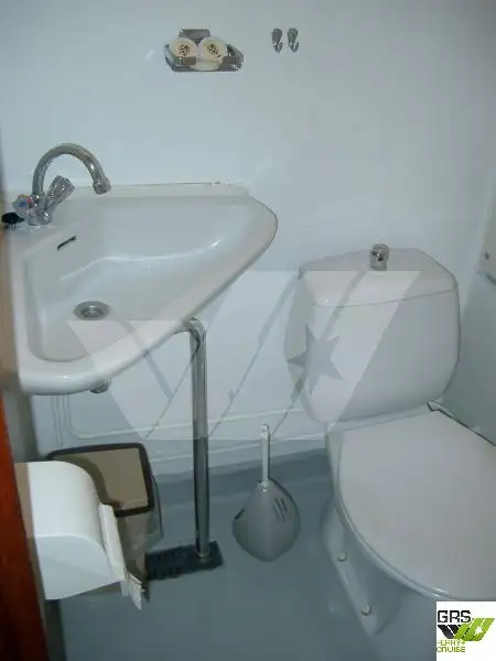 کشتی مسافری برای فروش