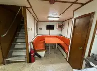 کشتی خدمه برای فروش