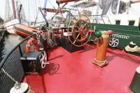 هتل شناور برای فروش