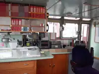 کشتی یدک‌کش برای فروش