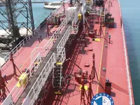 تانکر نفت/مواد شیمیایی برای فروش