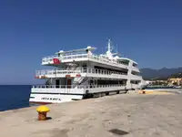 کشتی مسافری برای فروش