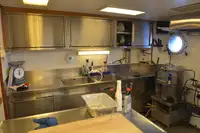 کشتی کانتینربر برای فروش