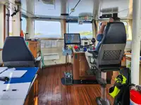 کشتی یدک‌کش برای فروش