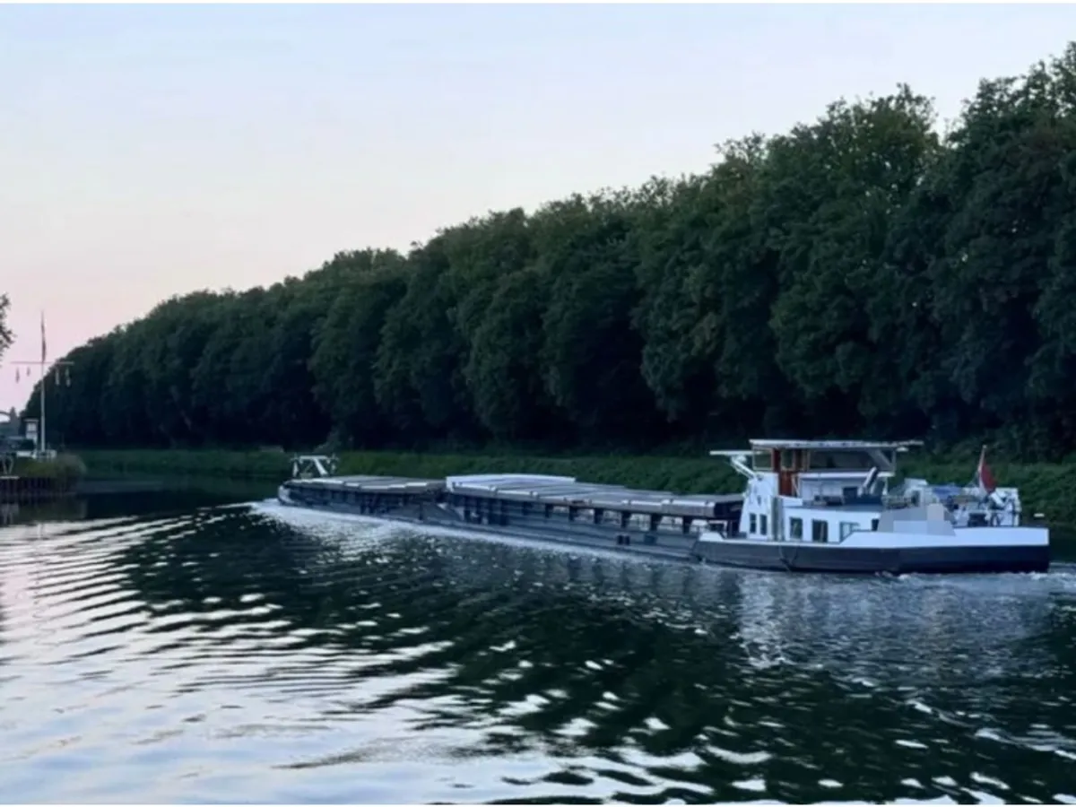 بارژ برای فروش