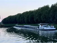 بارژ برای فروش